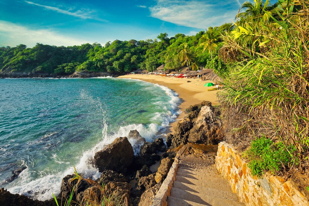 Carrizalillo Beach in Puerto Escondido