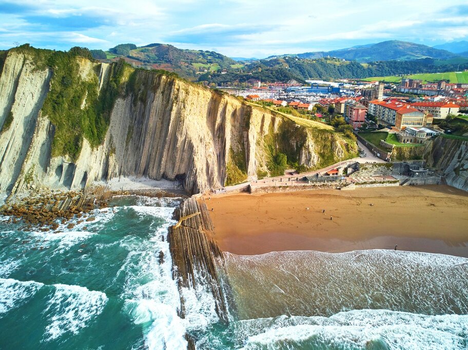 Flysch Cliffs