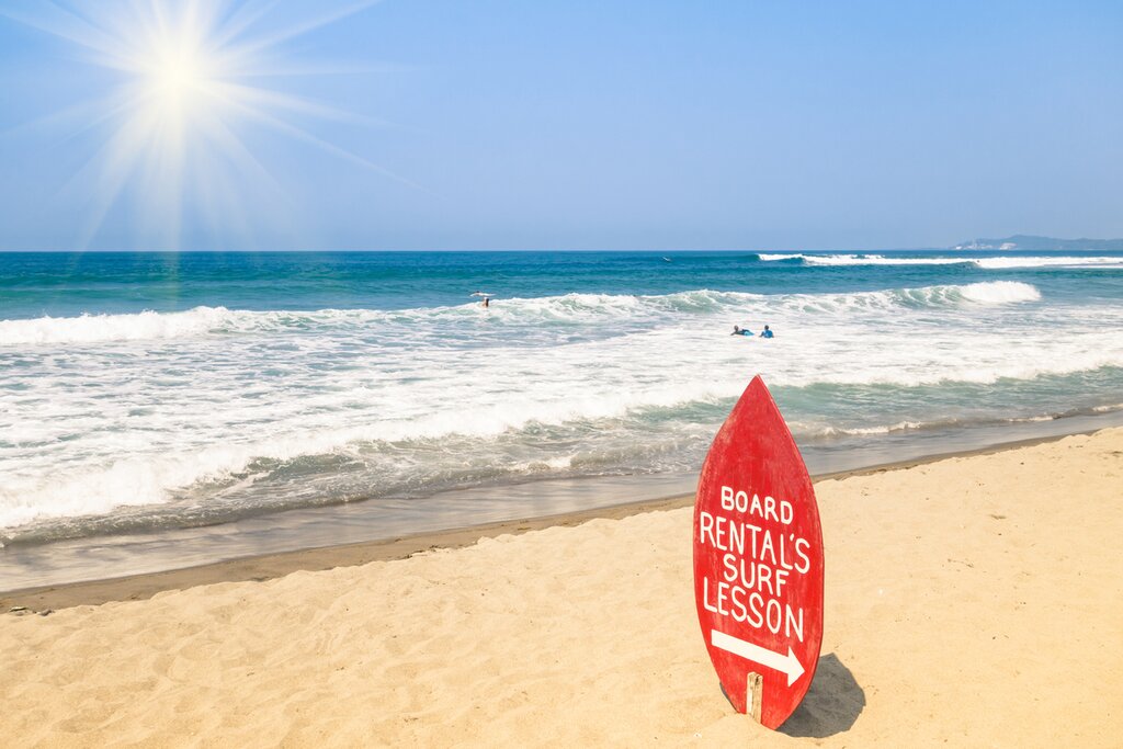 Surf lesson in the Mexican Pacific Coast