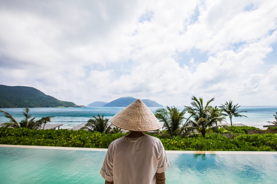 Tour Vietnam's mainland and the stunning Con Dao islands