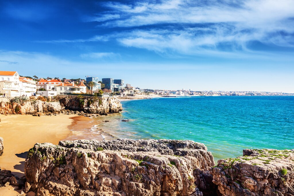 The sandy beaches of Cascais