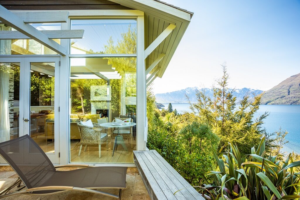 Stop over at luxurious lodges and estates on your road trip down New Zealand (photo courtesy of Rosewood Matakauri)