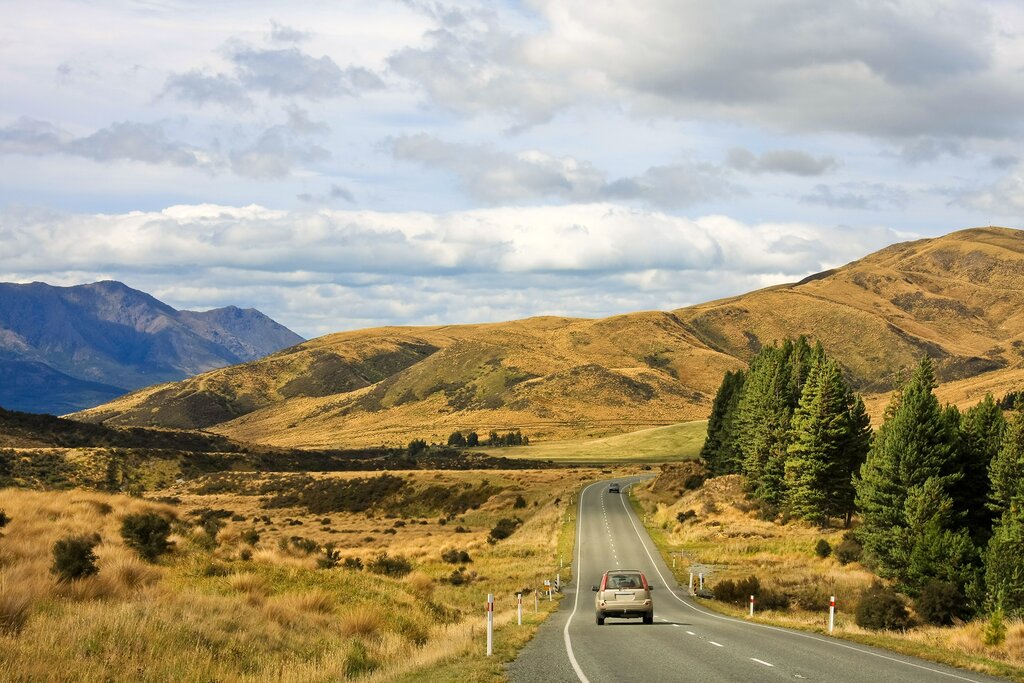 A road South of Te Anau