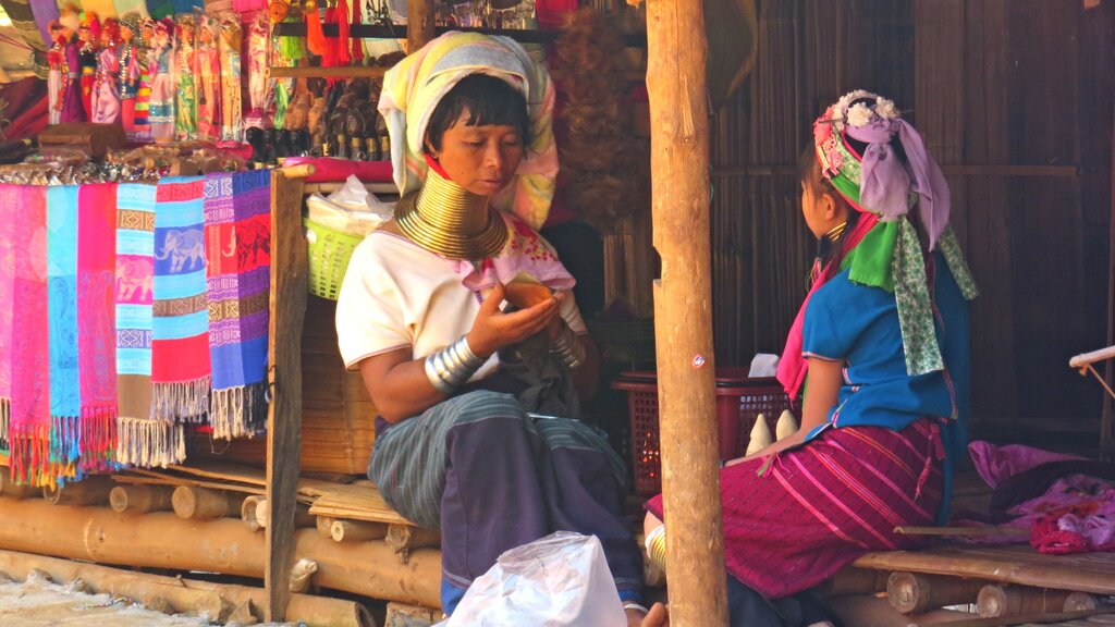 Visit Hill Tribe Villages