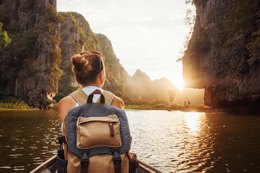 Travel down the rivers of Ninh Binh