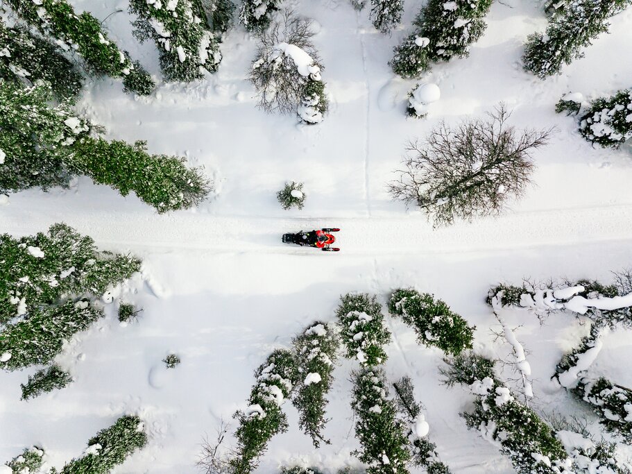 Snowmobile in the Lyngen Alps