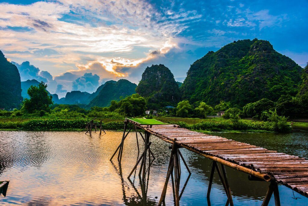 See incredible landscapes in Ninh Binh