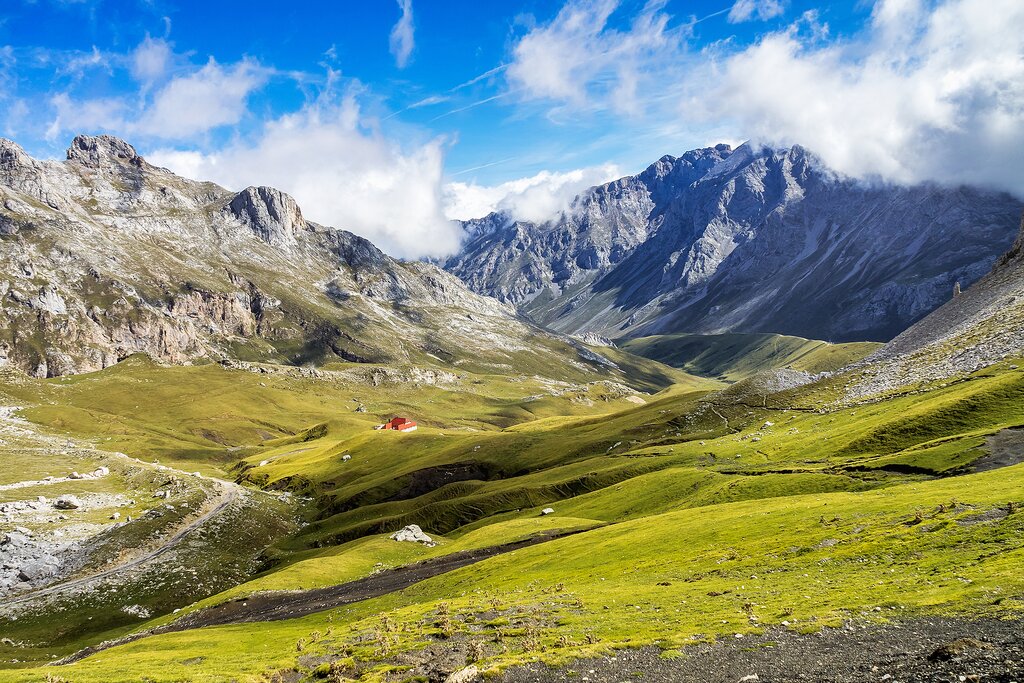 Hike Adventure in Picos de Europa