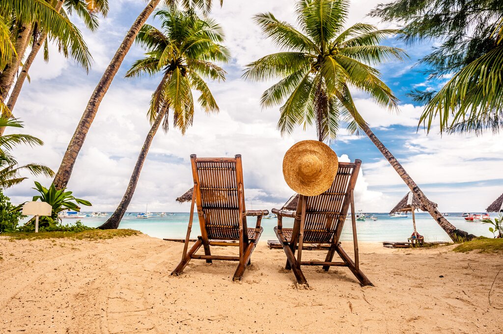 Enjoy the very best urban and beach experiences the Philippines has to offer in only five days