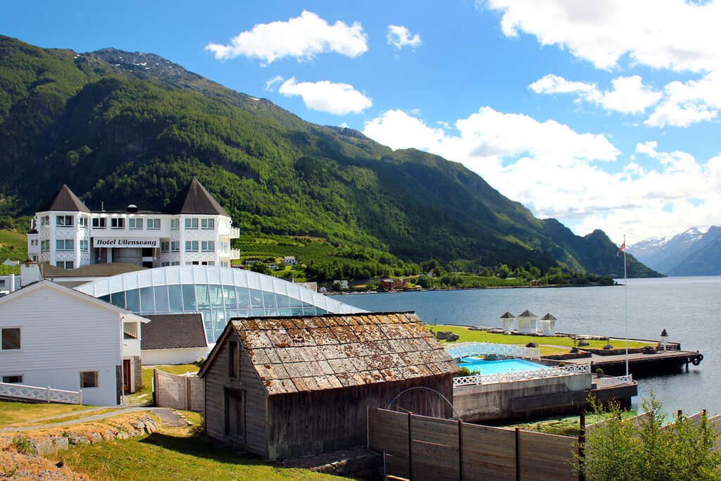 Ullensvang hotel