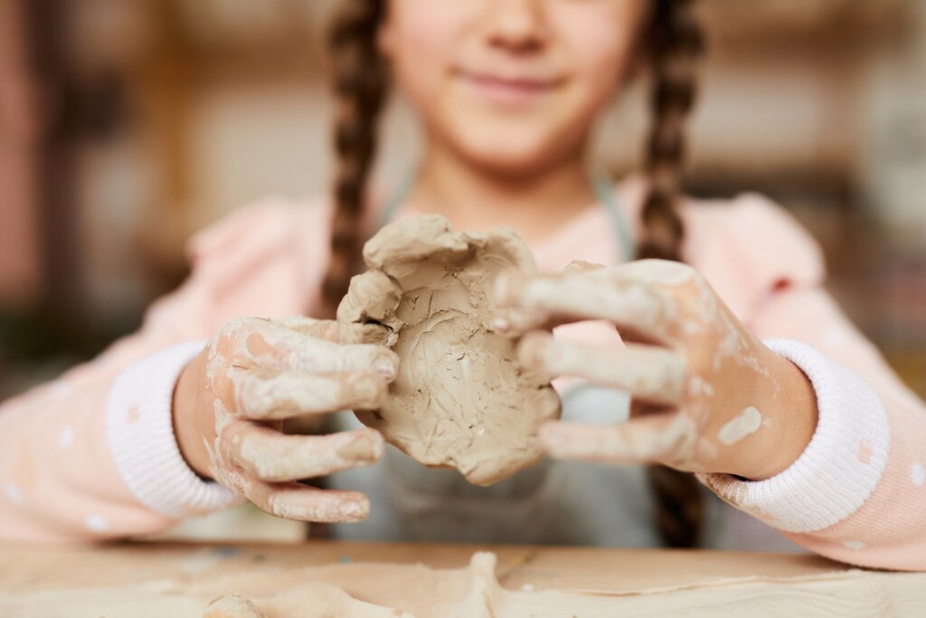 A morning at pottery village 