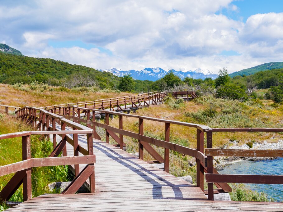 Coastal trail in Tierra del Fuego