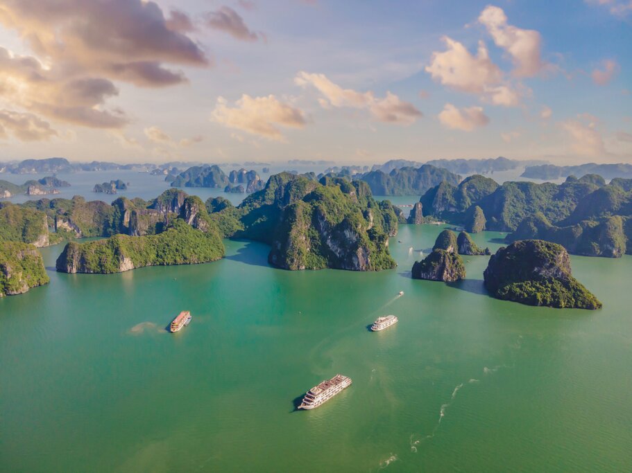 Ninh Binh -  Lan Ha Bay - Overnight on Peony Cruise