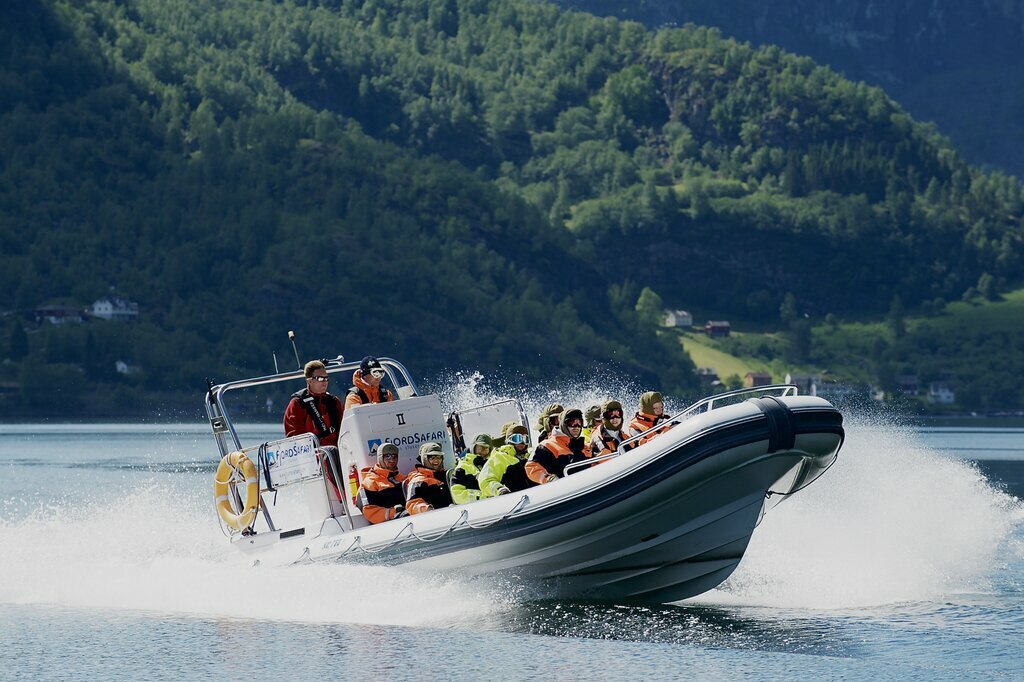 RIB Boat tour Geiranger