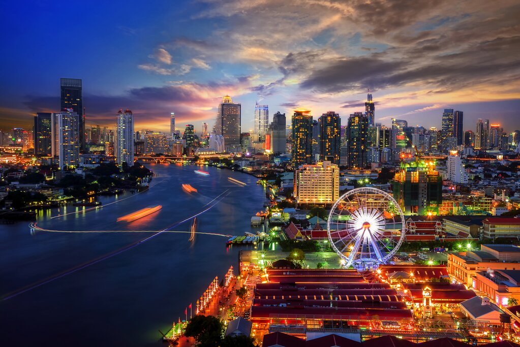 Bangkok's cityscape at night