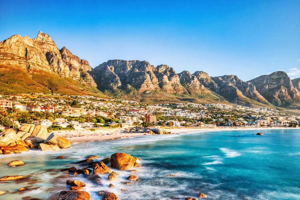 Start your epic 16-day tour of South Africa in Cape Town