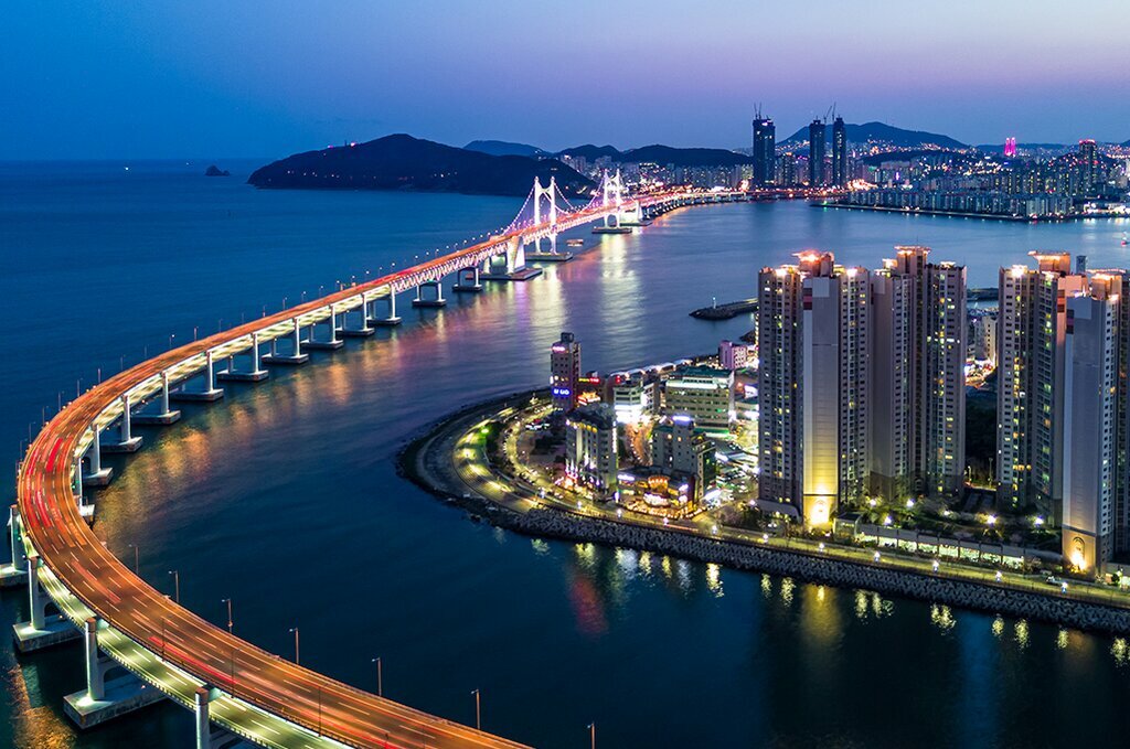 Night view of Busan and the Gwangalli