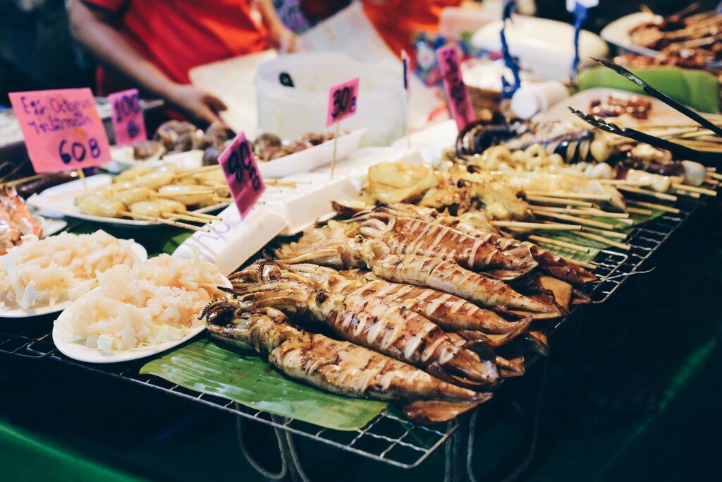 Enjoy Food Tasting in Chinatown!