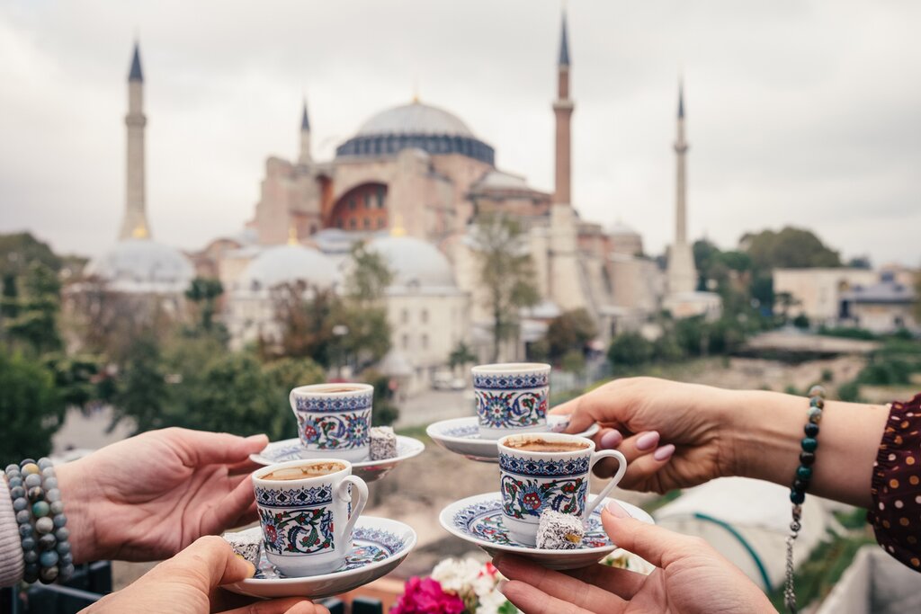 Discover Turkish culture through its cuisine in Istanbul