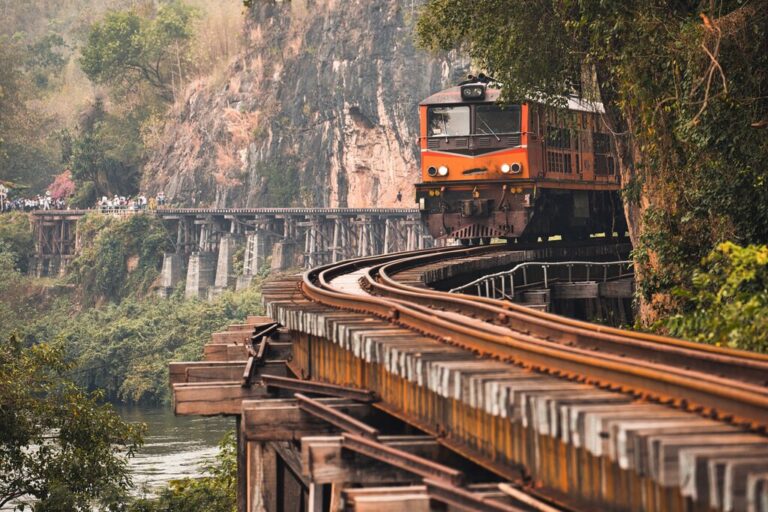 Historic Thailand: Bangkok & Kanchanaburi - 6 Days