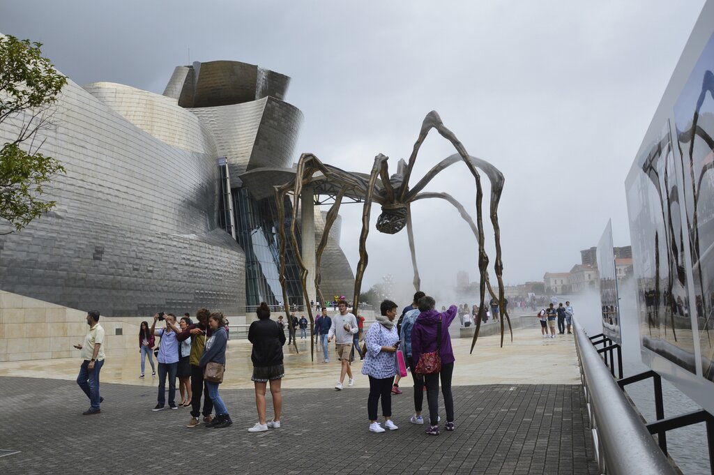 See Jeff Koons' Spider outside the Guggenheim