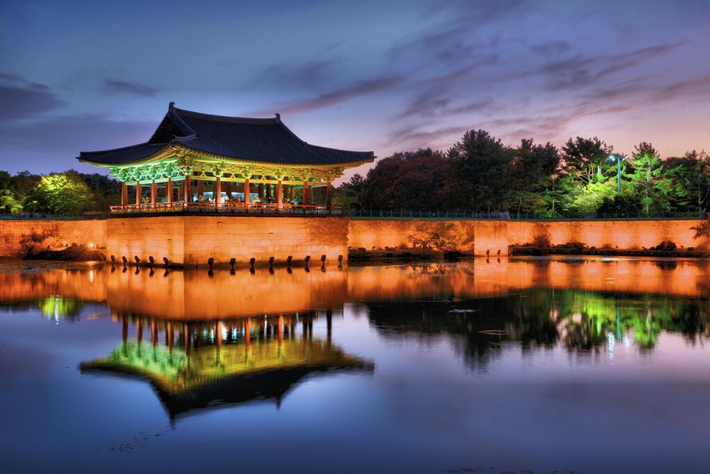 The calm of Donggung Palace and Wolji pond in Gyeongju are best experienced at night