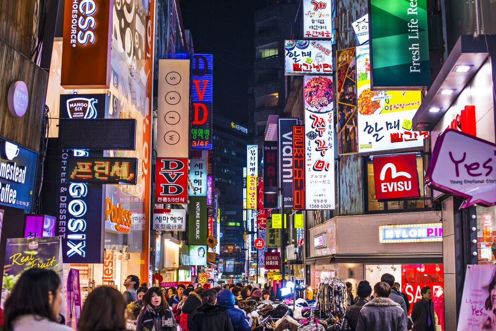 Shopping in Seoul: Dongdaemun and Duty Free Stores