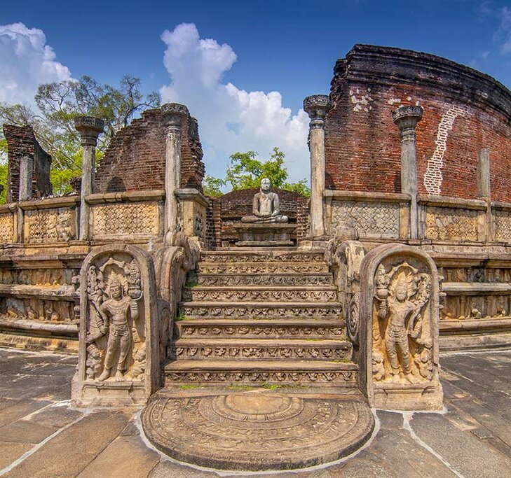 Marvel at the intricate carvings of Polonnaruwa