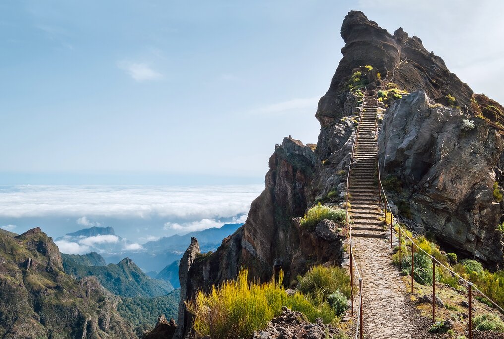 The trail of the Pico Ruivo hike