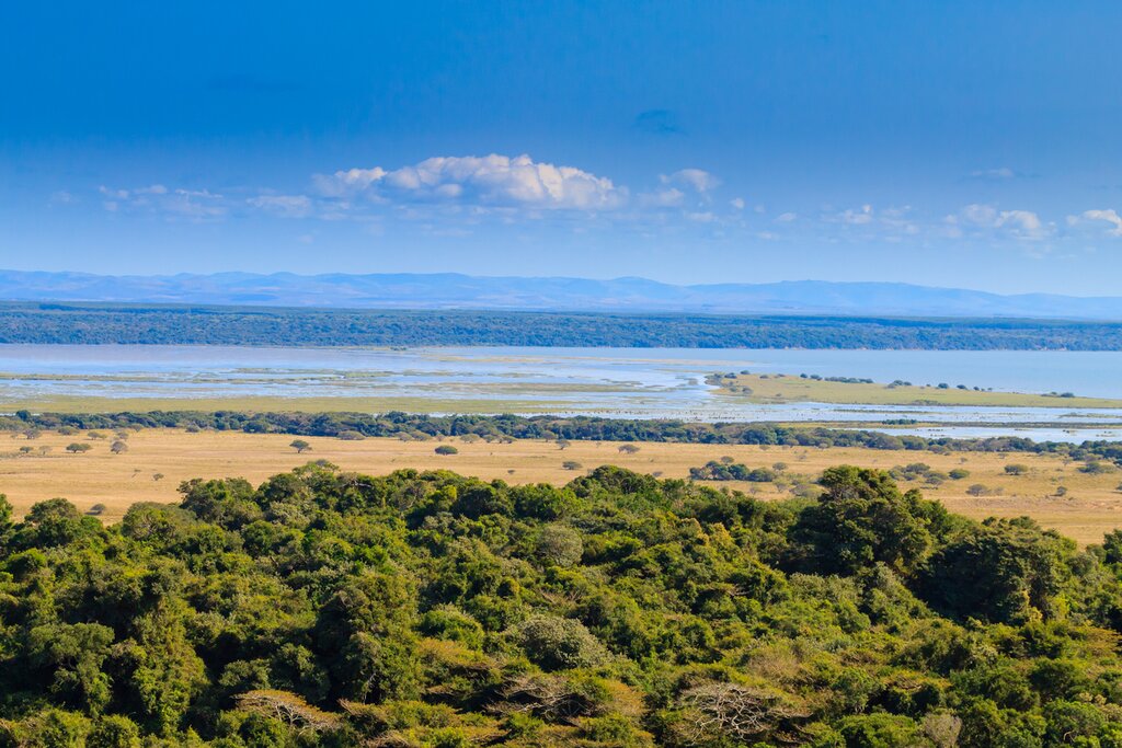 iSimangaliso Wetlands - Hippo-and-Lake