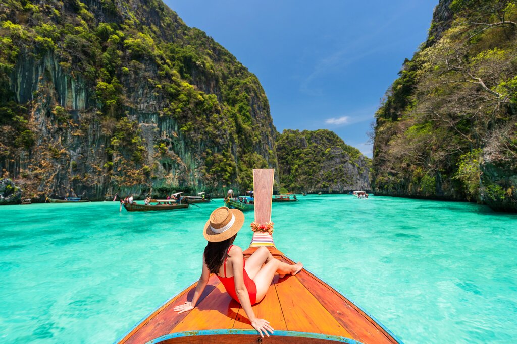 Speedboat Day Trip to the Phi Phi Islands