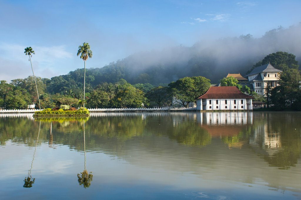 Serene views across Lake Kandy to the Royal Palace