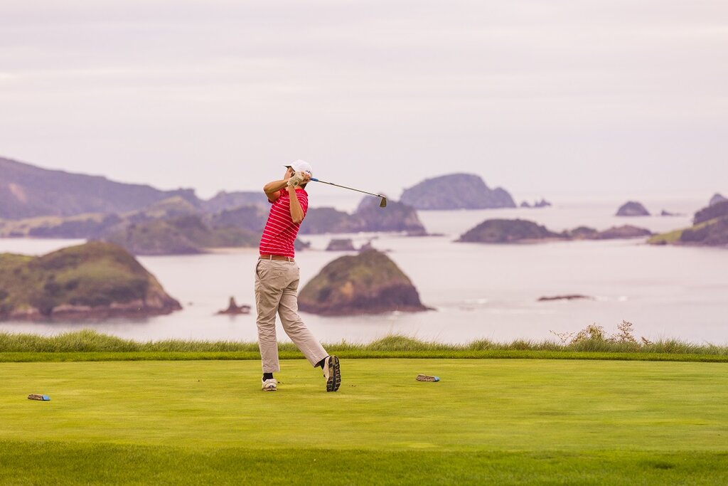 Split your time between four of the country's finest luxury resorts and their world-class links (photo courtesy of Rosewood Kauri Cliffs)
