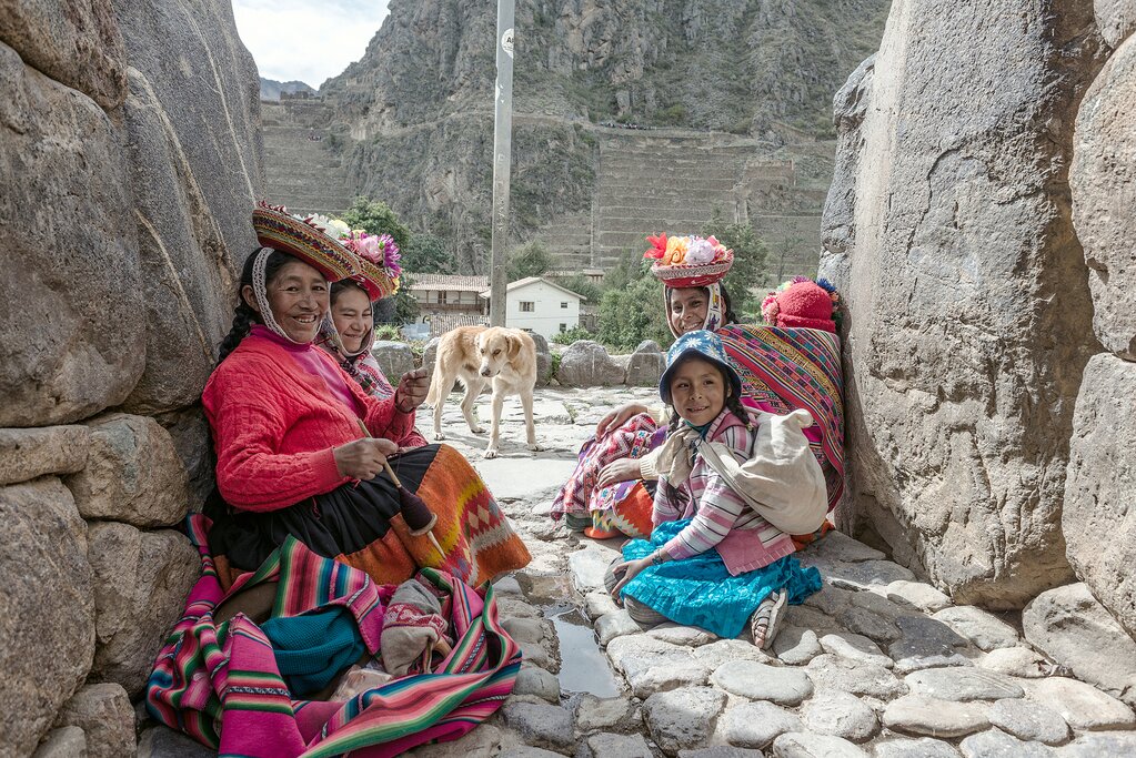 women and children in local dress in the Sacred Valley