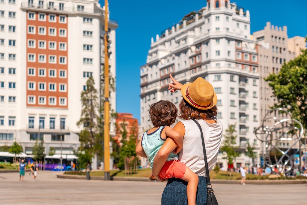Start your adventure in Madrid with your family
