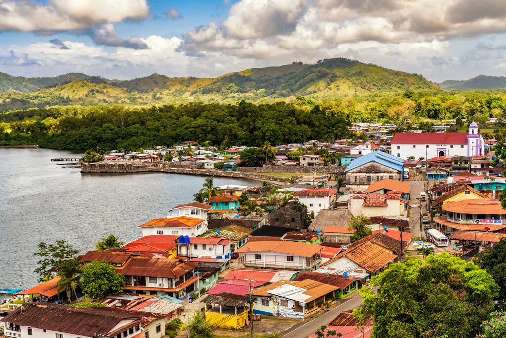 Portobelo - Historic Walk and Traditional Dance Performance 