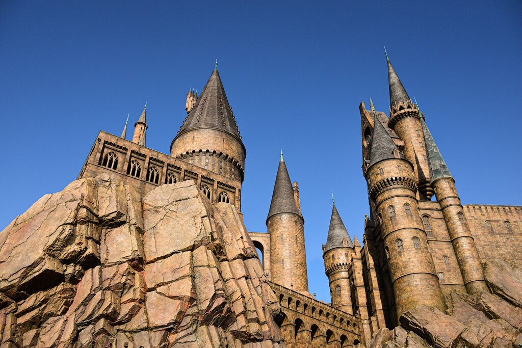 Enjoy a day of family fun with a trip to Hogwarts at Universal Studios Japan