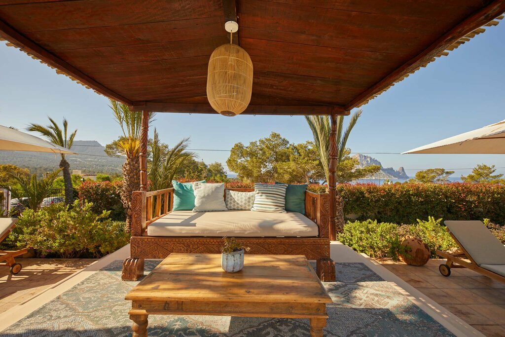 photo courtesy of Petunia Ibiza