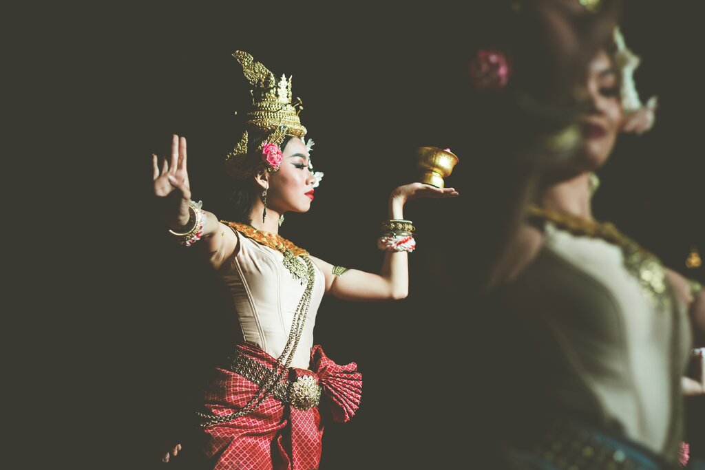 Traditional Aspara show with dinner