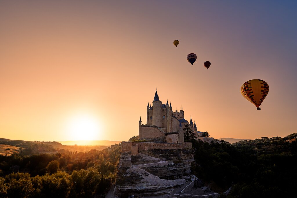 End the day with a hot-air balloon adventure