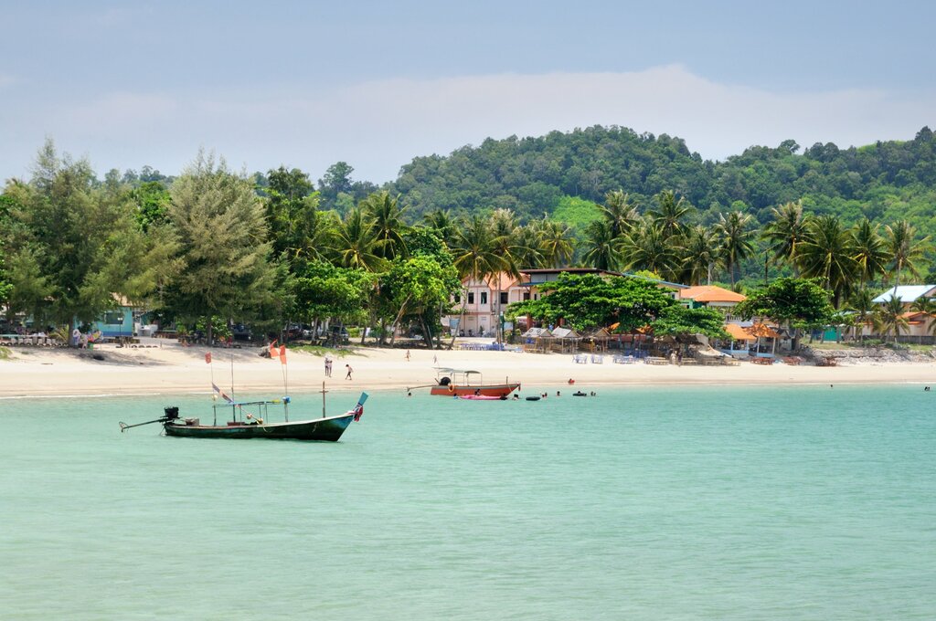Haad Kwang Pao Beach in Khanom