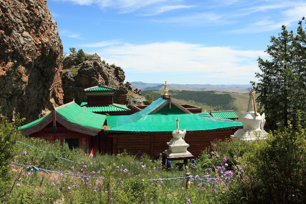 Tuvkhun monastery (hiking to the 2312 m)
