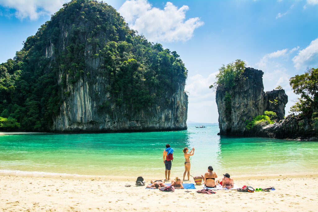 Enjoy a family beach day at Krabi