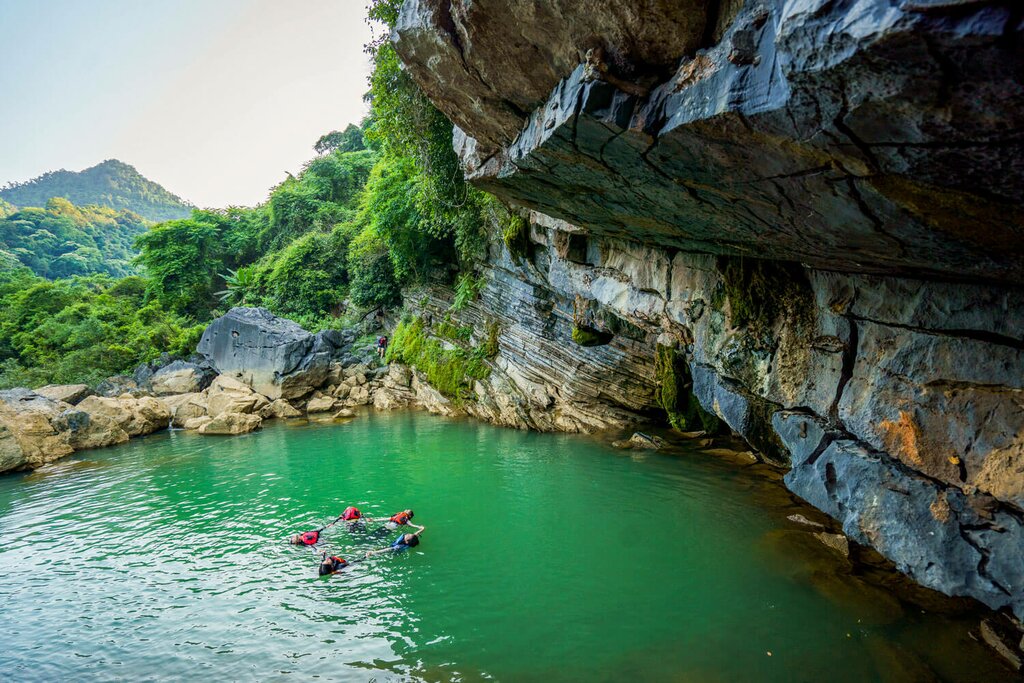 Phong Nha - Trek to Tu Lan cave complex