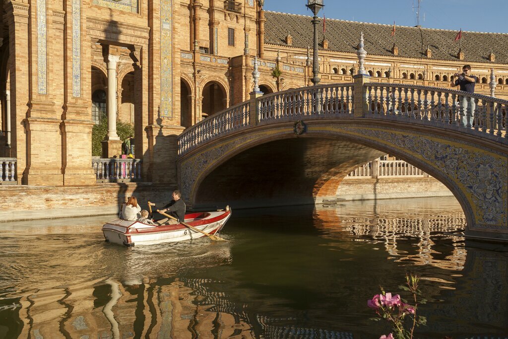 Spain - Family - Take the kids to Plaza de España, a historical landmark in Seville