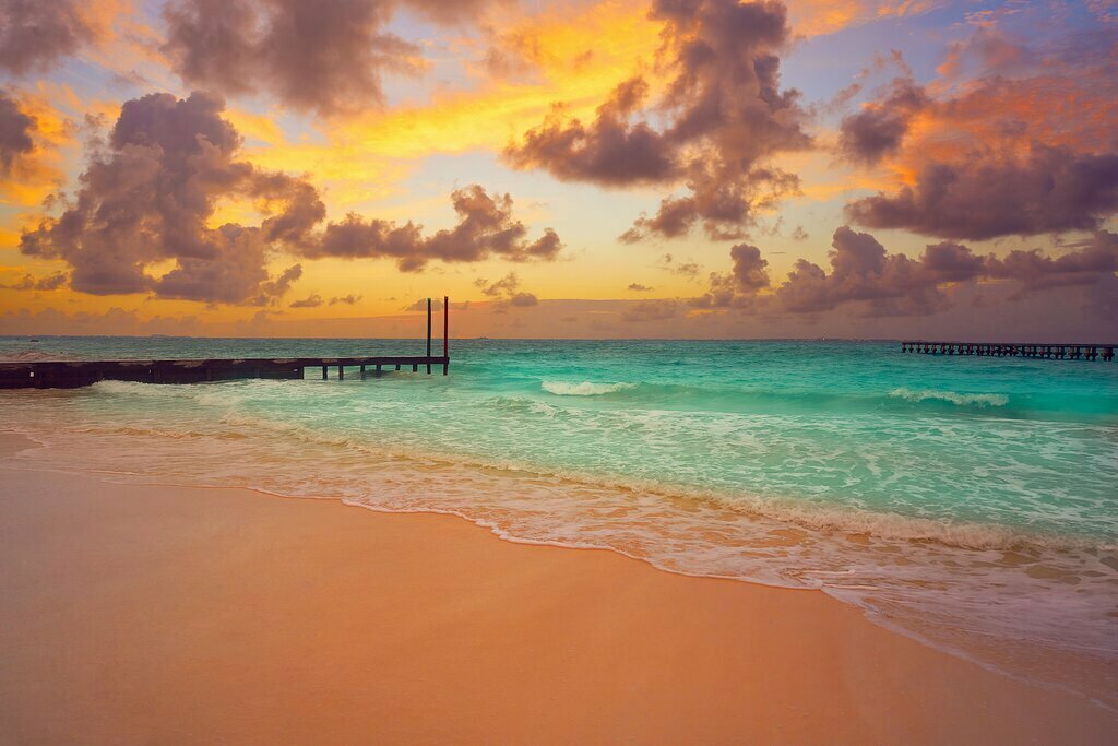 Cancun caracol beach sunset in mexico at hotel zone hotelera