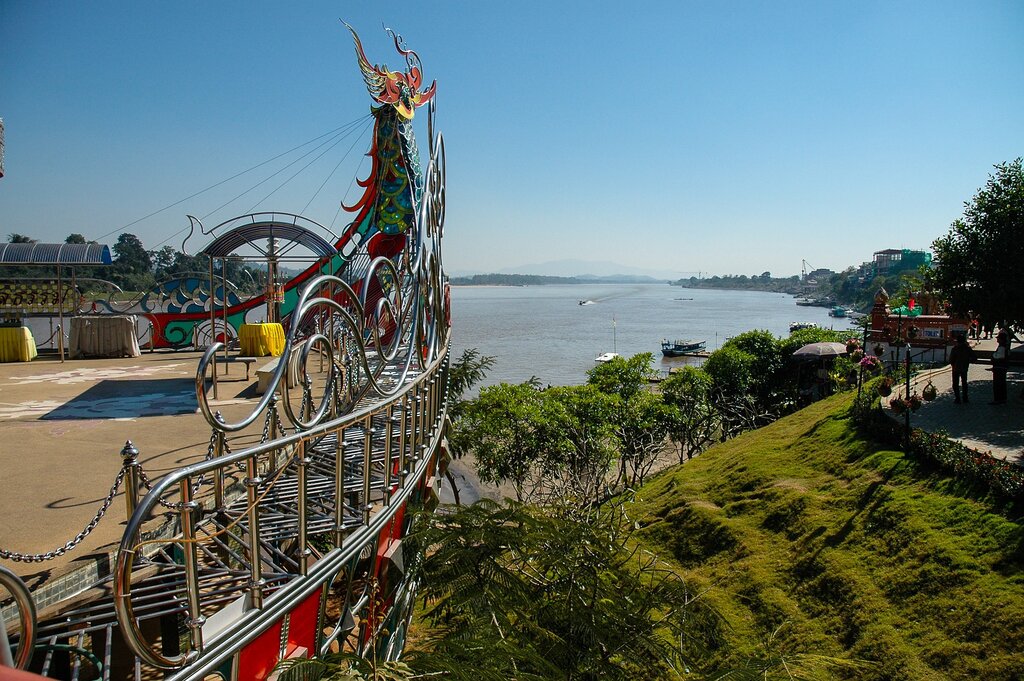 Travel From Chiang Rai To Chiang Mai With a Visit to the Golden Triangle