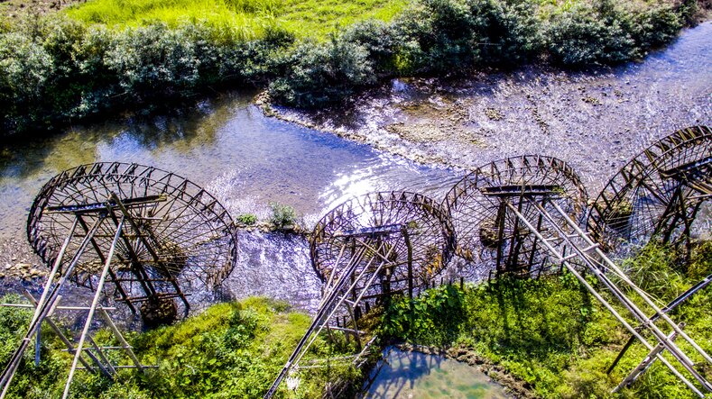 Hiking and rafting in Pu Luong