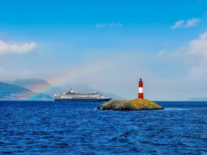 Cruise past the Les Eclaireurs Lighthouse in the Beagle Channel