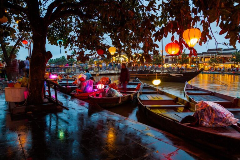Ho Chi Minh City Hoi An Hanoi Hue Ha Long Bay Best Itinerary Ideas
